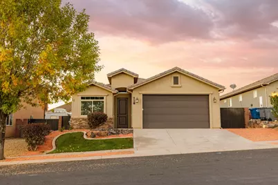 718 W 400 N, Hurricane, UT 84737 - Photo 1