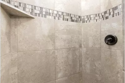 718 W 400 N, Hurricane, UT 84737 - Photo 19