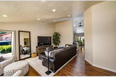 567 Ridgeview Dr, Saint George, UT 84770 - Photo 3