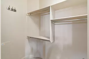 409 N Country Ln W, Saint George, UT 84770 - Photo 11