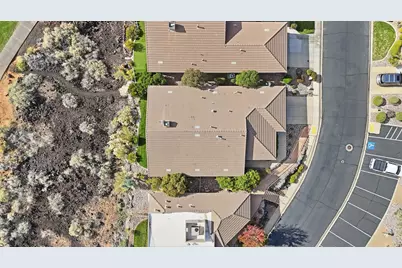 409 N Country Ln W #1, Saint George, UT 84770 - Photo 37