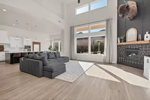 1464 E Centaurus Wy, Washington, UT 84780 - Photo 13