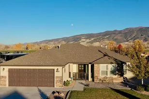 3678 N Monarch Dr, Cedar City, UT 84721 - Photo 3