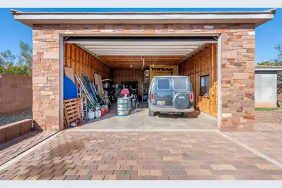 155 E 200 N, Ivins, UT 84738 - Photo 41