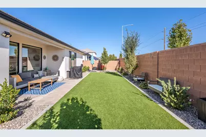 353 S Water Course Dr, Washington, UT 84780 - Photo 25