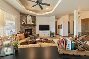 2017 W 450 S Cir, Saint George, UT 84770 - Photo 17