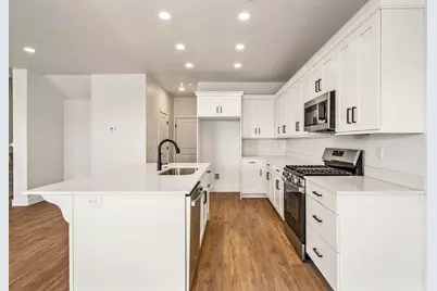2647 E Suniva Way, Saint George, UT 84790 - Photo 11