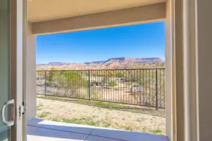 114 W Terrace Cir, Toquerville, UT 84774 - Photo 27