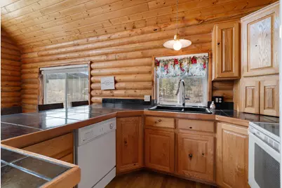 880 W Main St, Pine Valley, UT 84781 - Photo 15