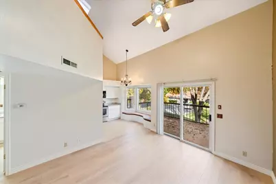 275 S Valley View #J206, Saint George, UT 84770 - Photo 15