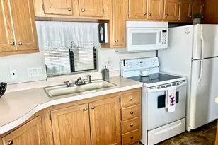 1160 E Telegraph St, Washington, UT 84780 - Photo 13