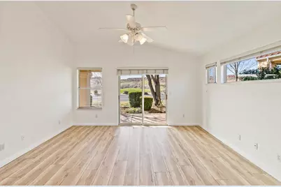 356 N Cactus #7, Washington, UT 84780 - Photo 17