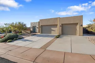 5417 West Copper Cliffs Way, Hurricane, UT 84737 - Photo 3