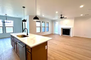 625 S Savio Dr, Saint George, UT 84770 - Photo 3