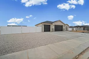 4973 N Remington Rd, Enoch, UT 84721 - Photo 33