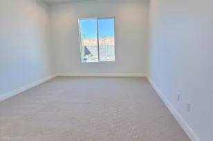 2814 S Woodrow Ln, Washington, UT 84780 - Photo 9