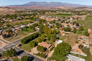 692 W 1300 S, Hurricane, UT 84737 - Photo 33