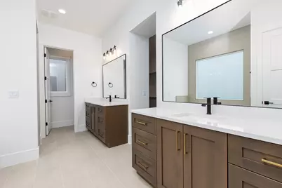 5338 W 2040 S, Hurricane, UT 84737 - Photo 17