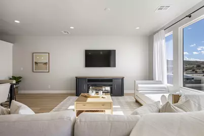 653 W Beach Front Place, Saint George, UT 84770 - Photo 17