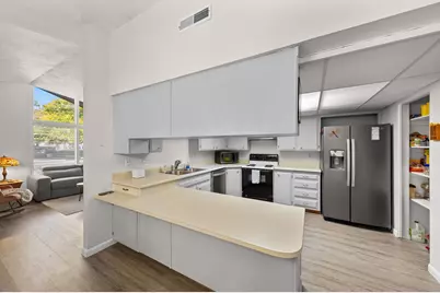 55 E 700 S #8, Saint George, UT 84770 - Photo 3