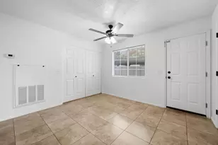 684 W Buena Vista Blvd, Washington, UT 84780 - Photo 5