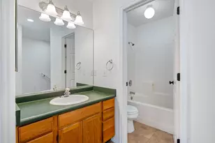 684 W Buena Vista Blvd, Washington, UT 84780 - Photo 23