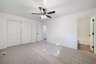 684 W Buena Vista Blvd, Washington, UT 84780 - Photo 15