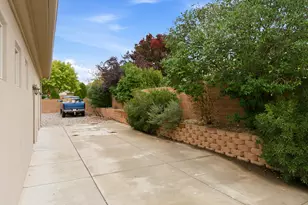 731 E Castle Stone Dr, Washington, UT 84780 - Photo 35