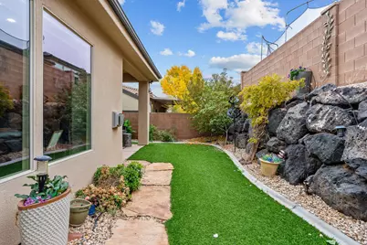 204 N 1280 St W, Saint George, UT 84770 - Photo 29