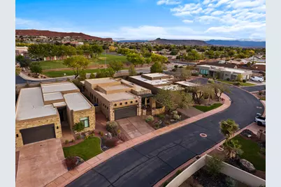 2090 N Tuweap Dr #15, Saint George, UT 84770 - Photo 37