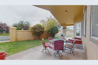 853 W Kestrel Ct, Washington, UT 84780 - Photo 55