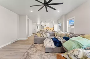 140 N Castle Dr, Cedar City, UT 84720 - Photo 35