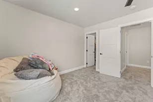 140 N Castle Dr, Cedar City, UT 84720 - Photo 39