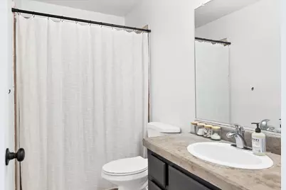 550 W 600 N #9, Saint George, UT 84770 - Photo 11