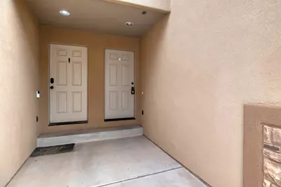 1000 E Bluff View #19, Washington, UT 84780 - Photo 3