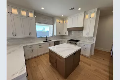 624 E Pine St, Washington, UT 84780 - Photo 11