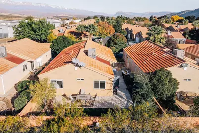 781 W 2500 S, Hurricane, UT 84737 - Photo 9