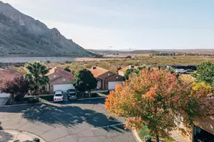 781 W 2500 S, Hurricane, UT 84737 - Photo 11