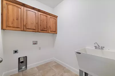 3460 W 250 N, Hurricane, UT 84737 - Photo 13