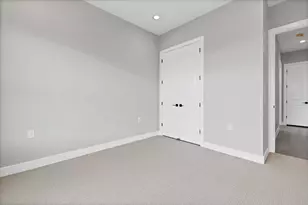 964 W Hamilton Ave, Toquerville, UT 84774 - Photo 7