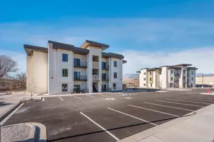 983 W State St, Hurricane, UT 84737 - Photo 41