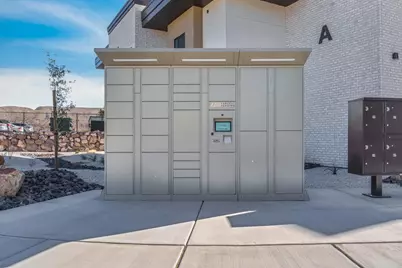 983 W State St #C-103, Hurricane, UT 84737 - Photo 37