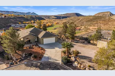 205 W Terrace Cir, Toquerville, UT 84774 - Photo 29