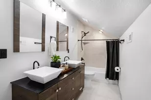 249 S 100 W, Ivins, UT 84738 - Photo 27