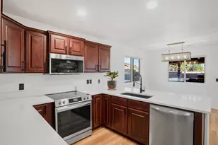 249 S 100 W, Ivins, UT 84738 - Photo 15