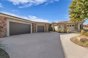 2054 E Topaz Way, Saint George, UT 84790 - Photo 9