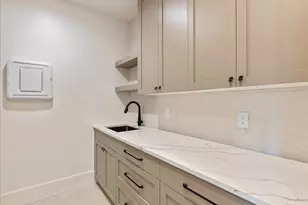 1618 E Center Pointe Dr, Lehi, UT 84043 - Photo 19