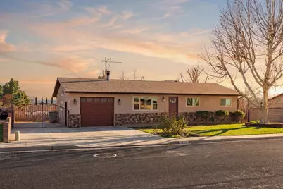 1385 W 625 St N, Saint George, UT 84770 - Photo 1