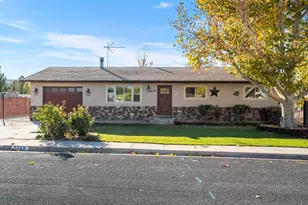 1385 W 625 St N, Saint George, UT 84770 - Photo 1