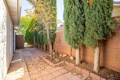 668 S 315 E, Ivins, UT 84738 - Photo 23